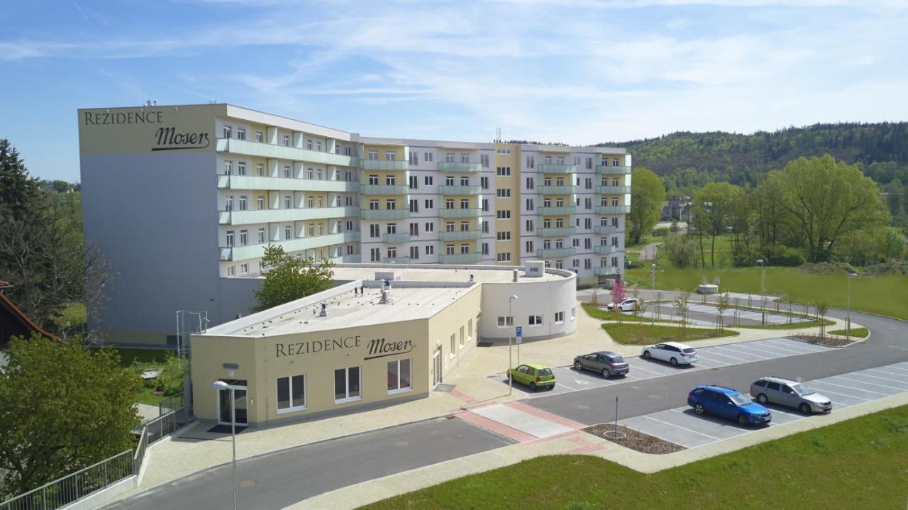 Apartment Moser 1303 كارلوفي فاري المظهر الخارجي الصورة