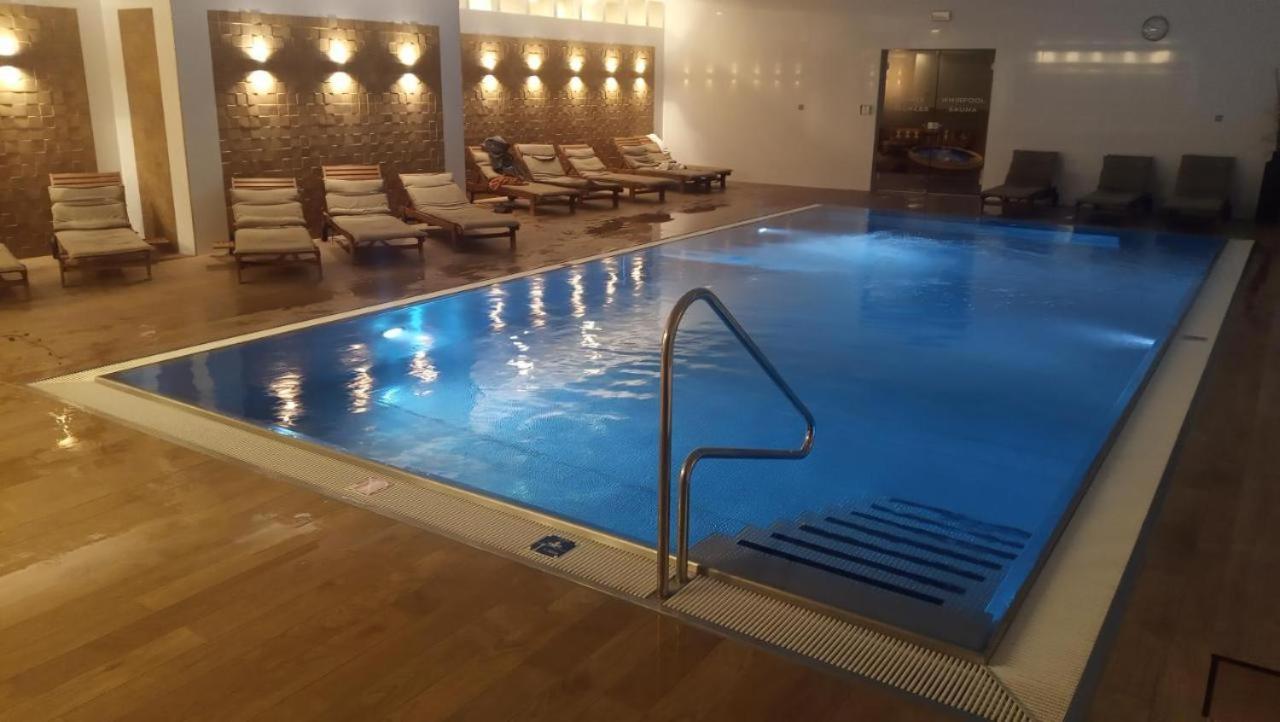 Apartment Moser 1303 كارلوفي فاري المظهر الخارجي الصورة